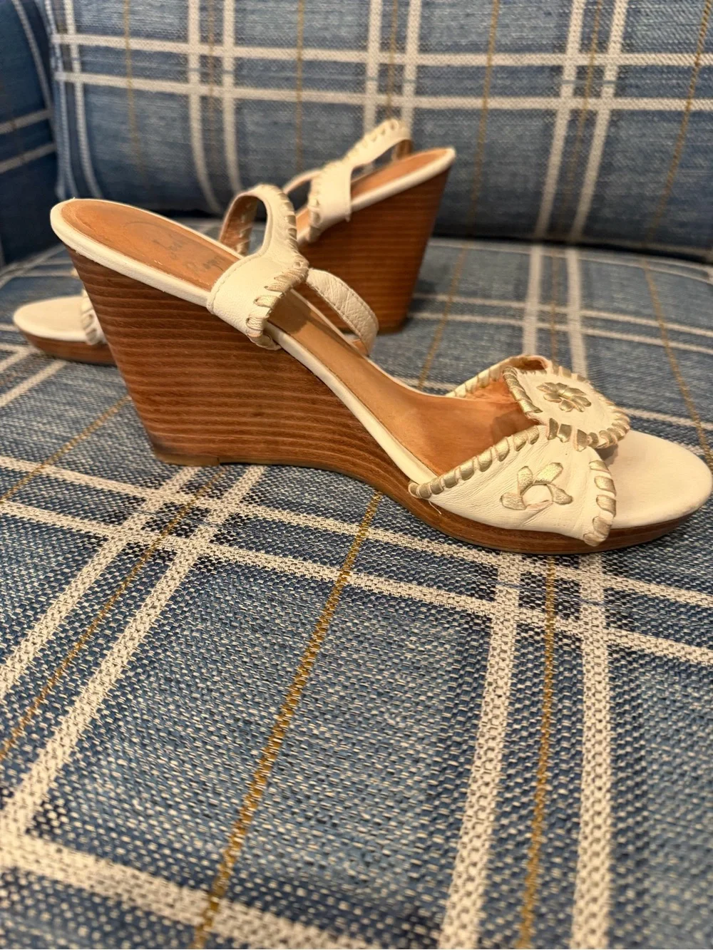 Jack Roger Women’s Beige Leather Wedge Sandals - Classic Summer Style - Picture 2 of 3